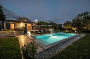 MAS SAINTE CROIX 4 étoiles - PRESTIGE - PISCINE CHAUFFÉE - VAISON - MONT VENTOUX - PROVENCE